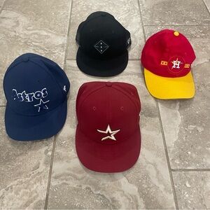 Bundle of‎ 4 Houston Astros Hats